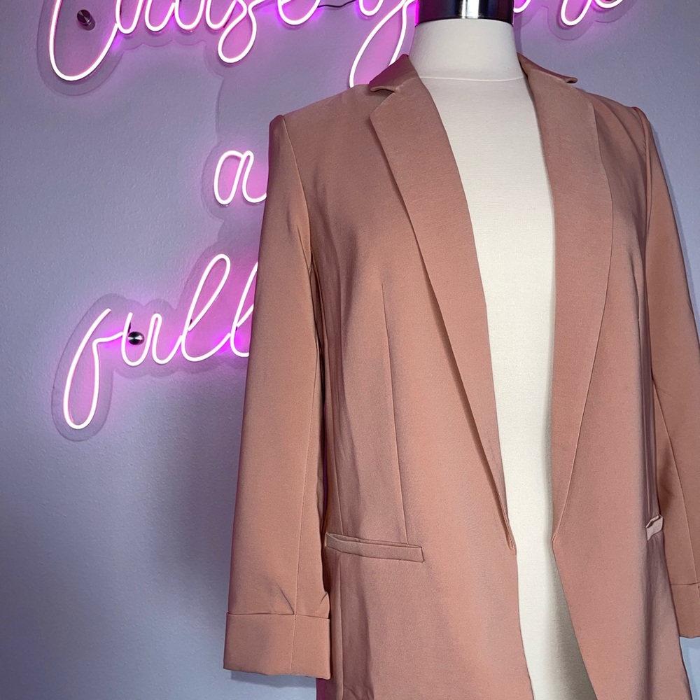 New blazer! Its just perfect 😍 SOLD OUT